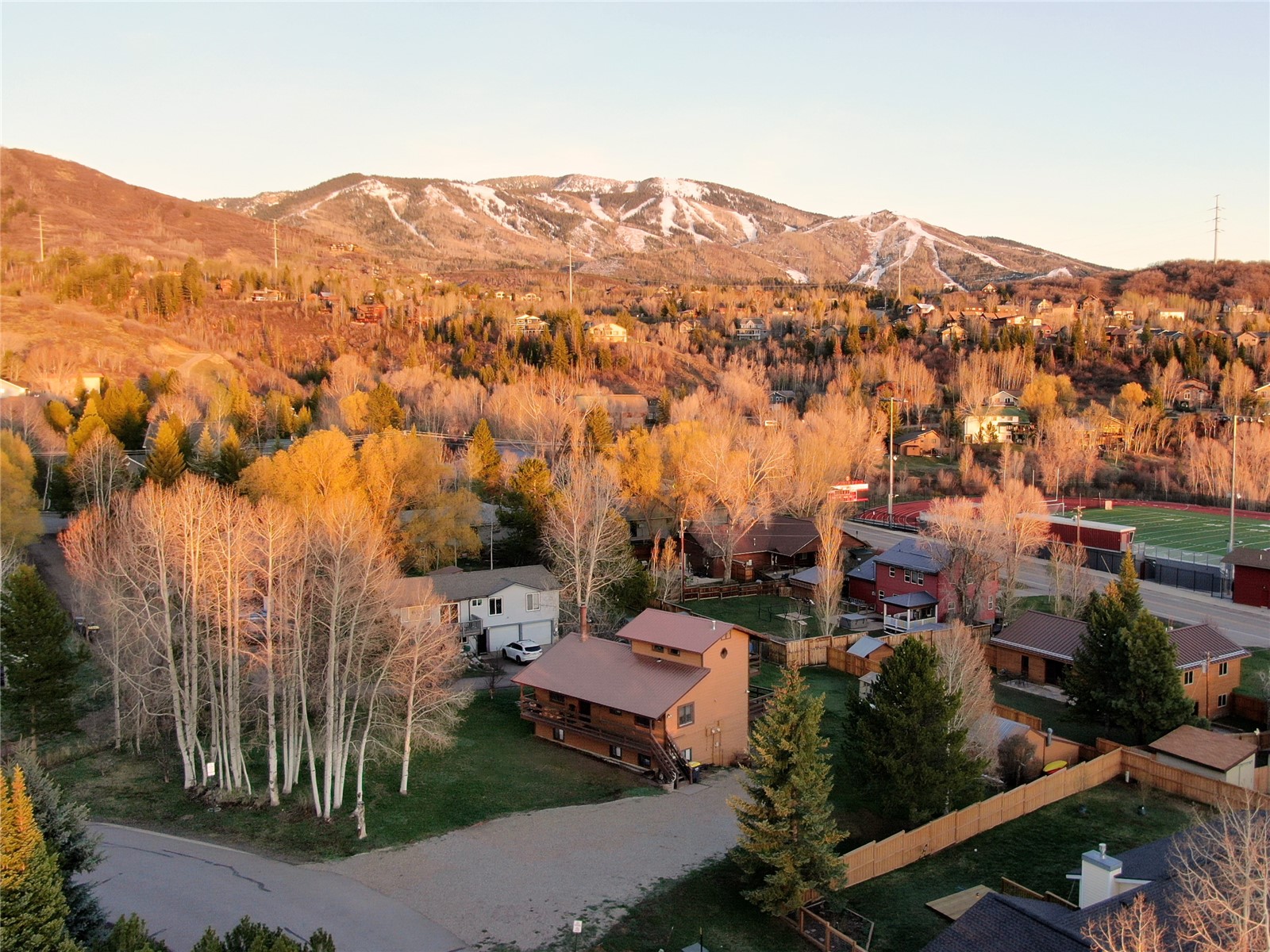 760 Conifer CIRCLE