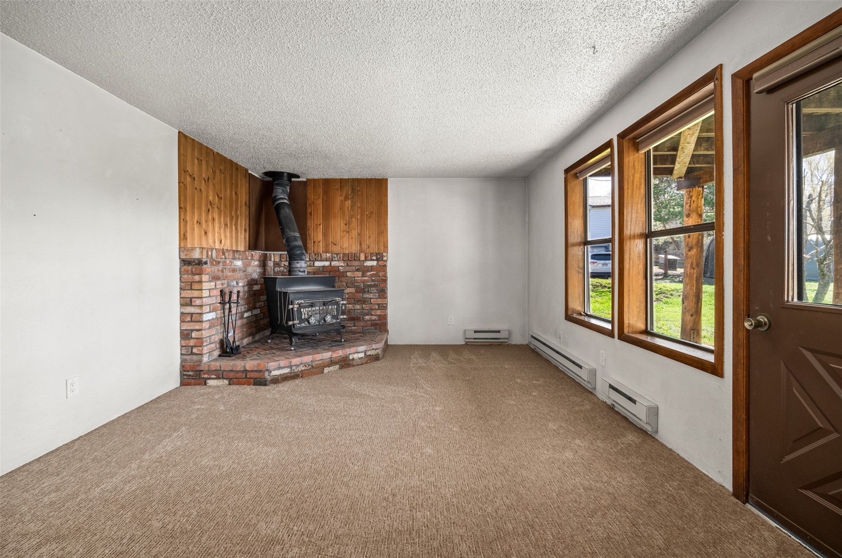 760 Conifer CIRCLE