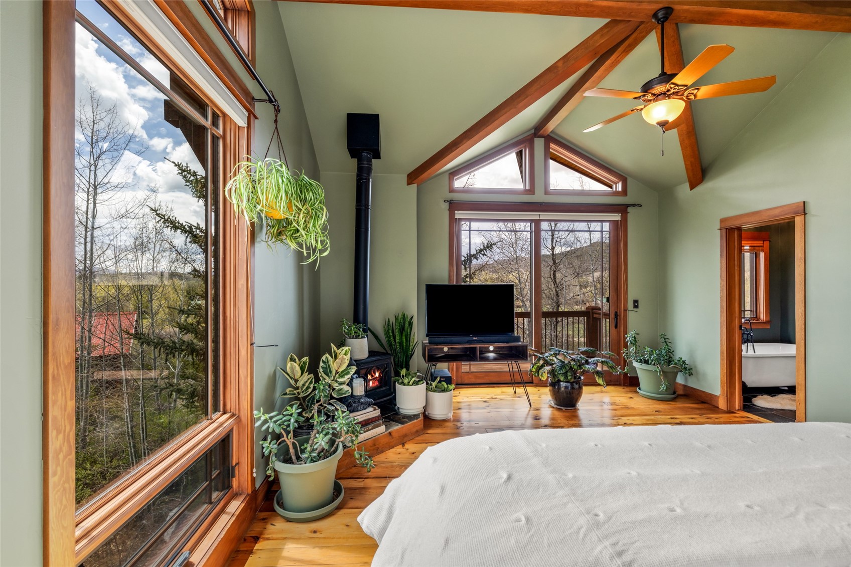 50090 Moon Hill LANE
