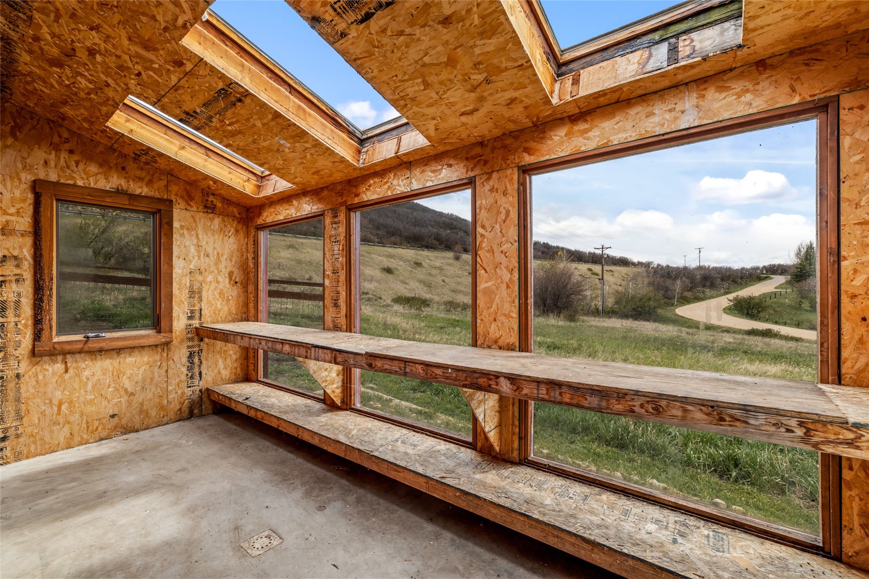 50090 Moon Hill LANE