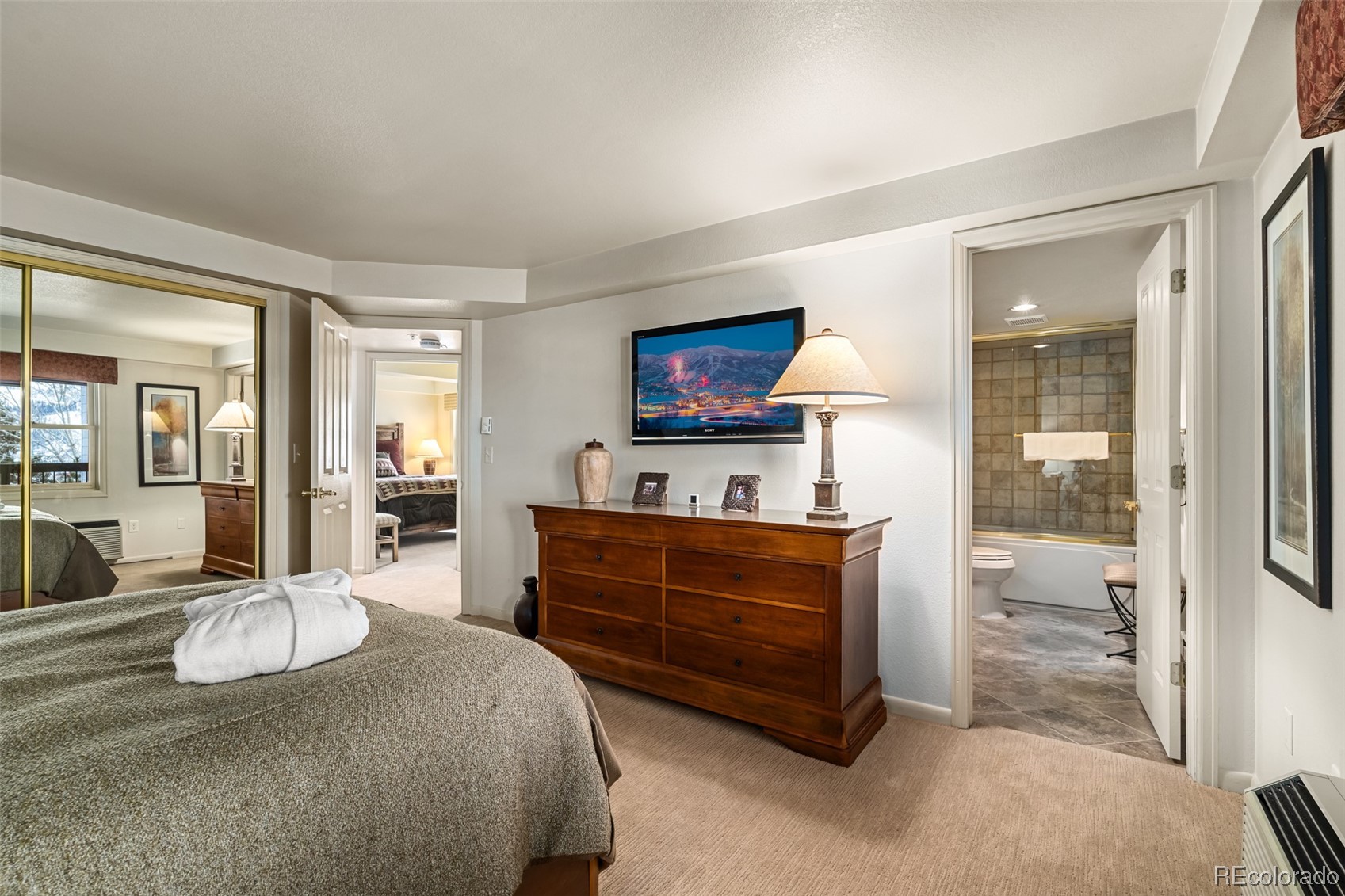1855 Ski Time Square DRIVE 403