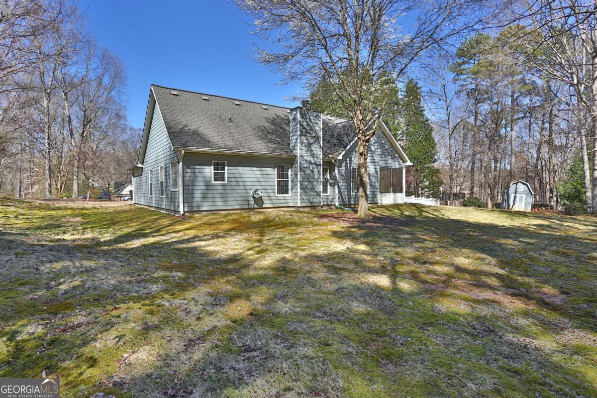1670 Hampton Walk Drive