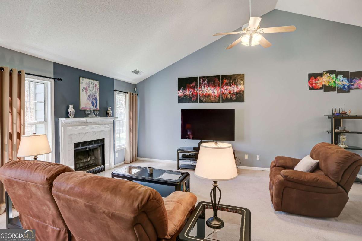 1670 Hampton Walk Drive