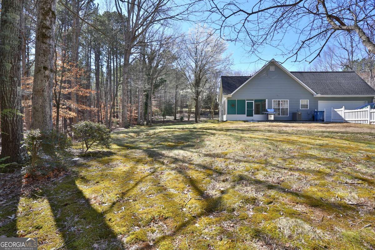1670 Hampton Walk Drive