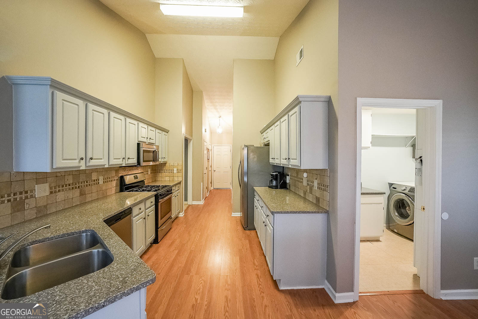 5614 Mohave Court