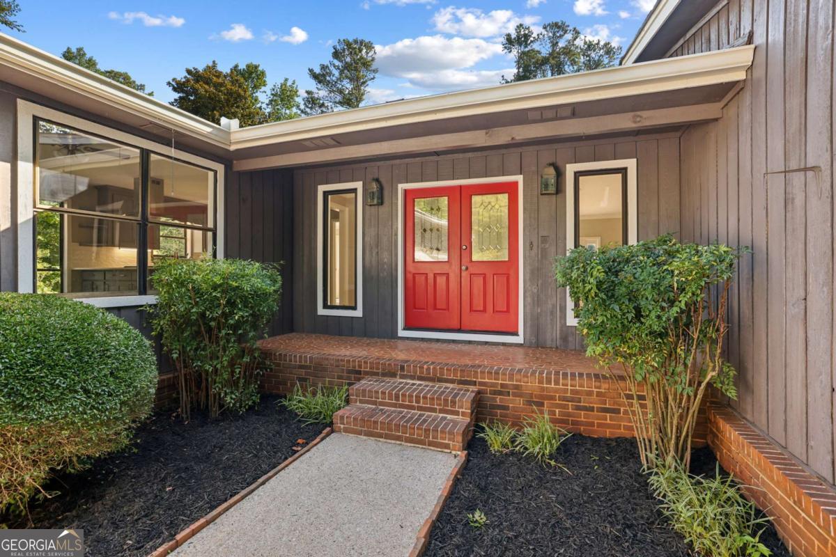 230 Hollyberry Court