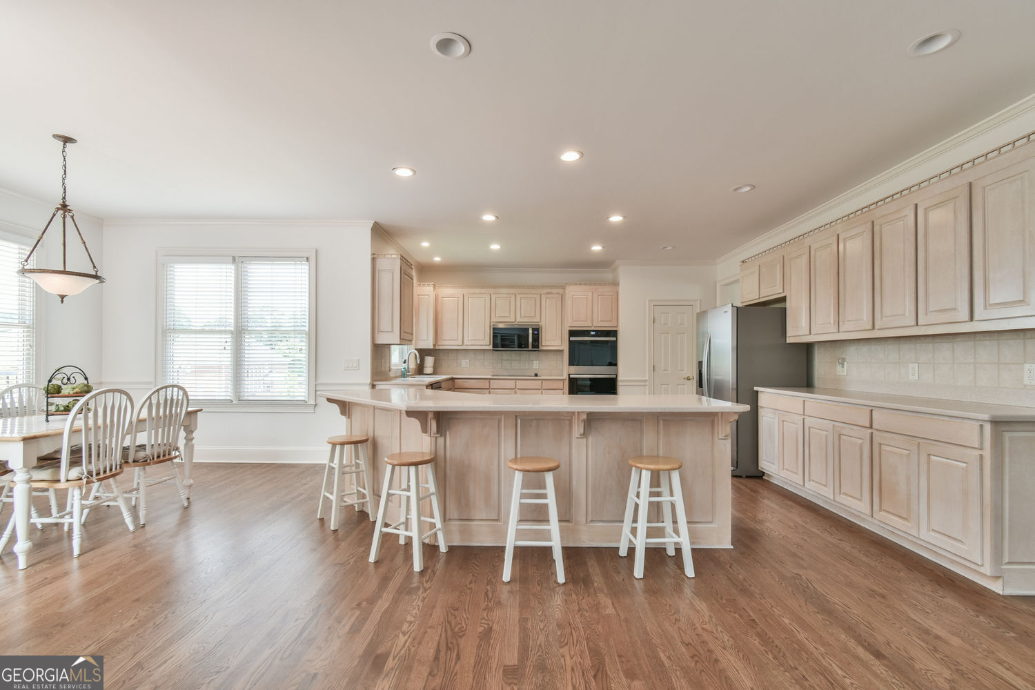1136 Hiddenbrook Lane Lane