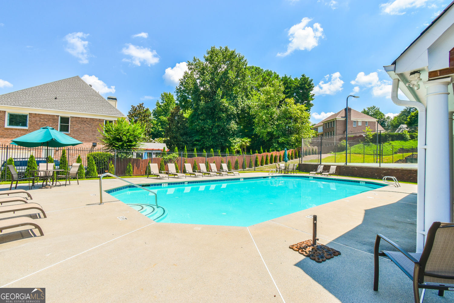 1136 Hiddenbrook Lane Lane