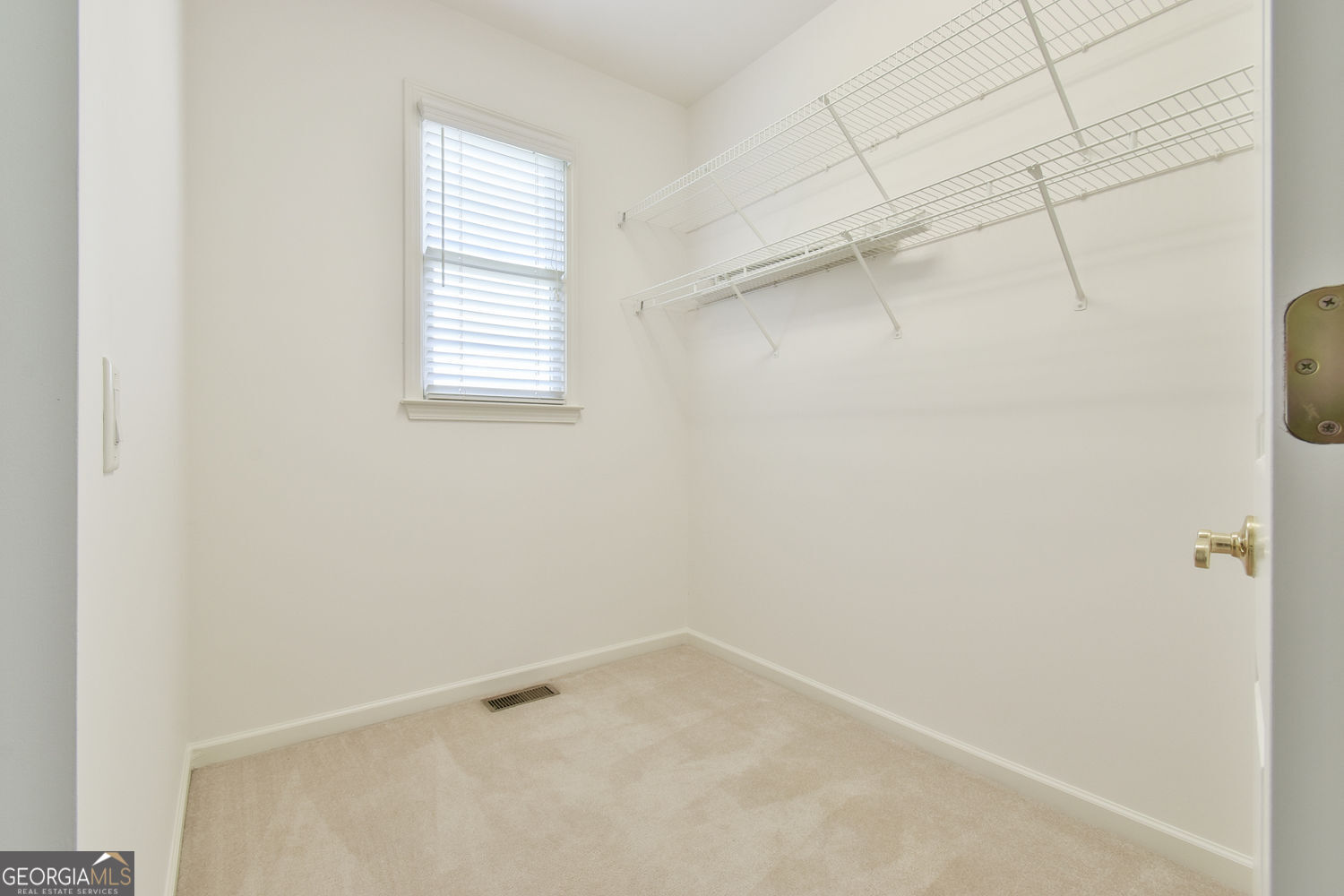 1136 Hiddenbrook Lane Lane