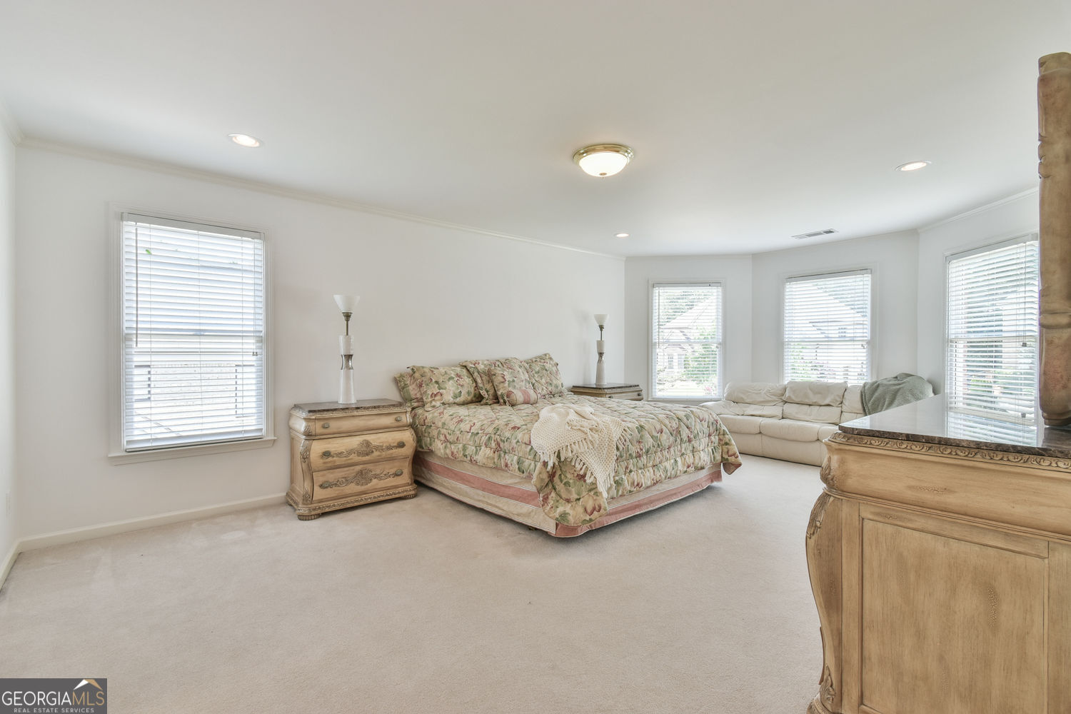 1136 Hiddenbrook Lane Lane