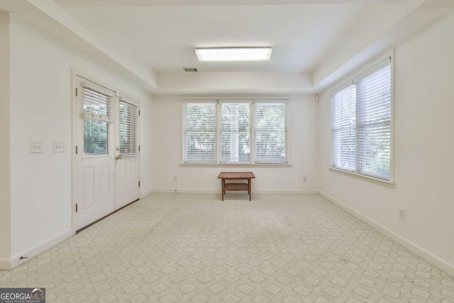 1136 Hiddenbrook Lane Lane