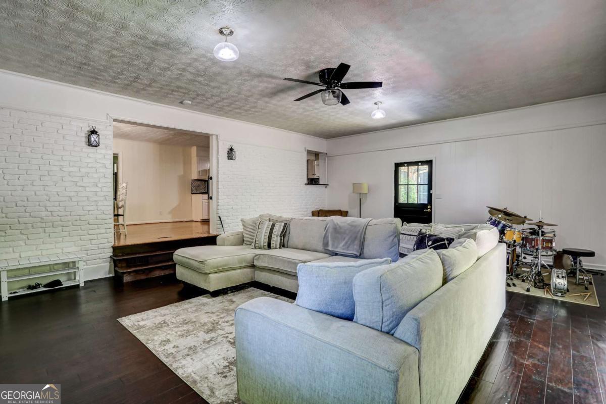 188 Pine Forest Drive