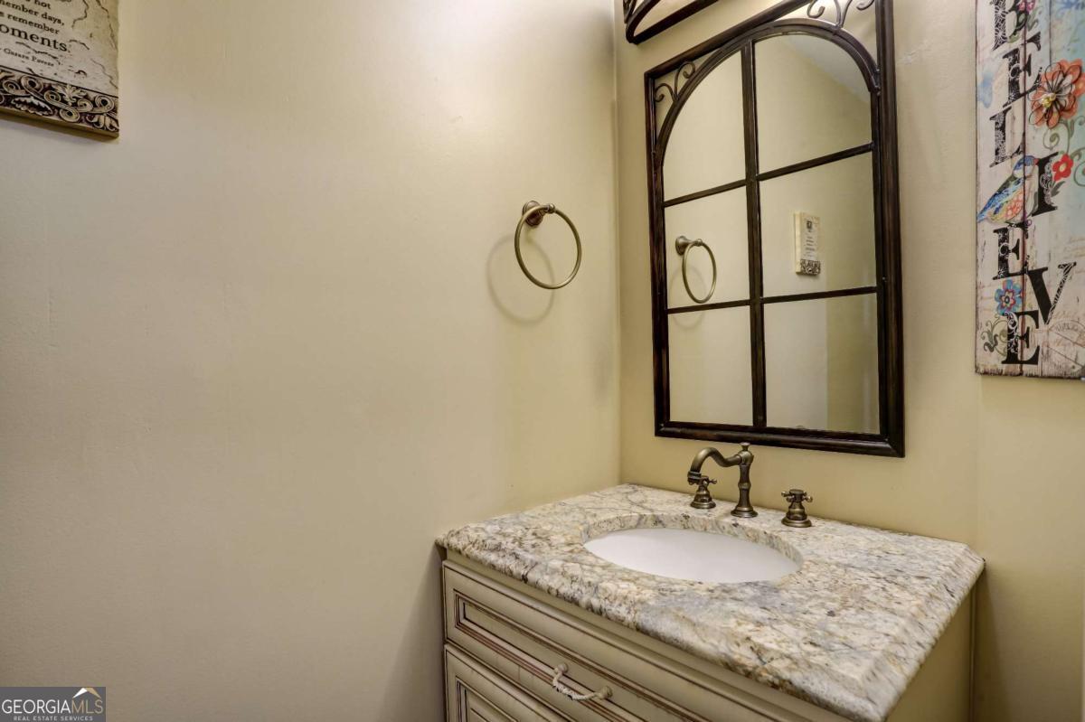 3647 Talon View Cove