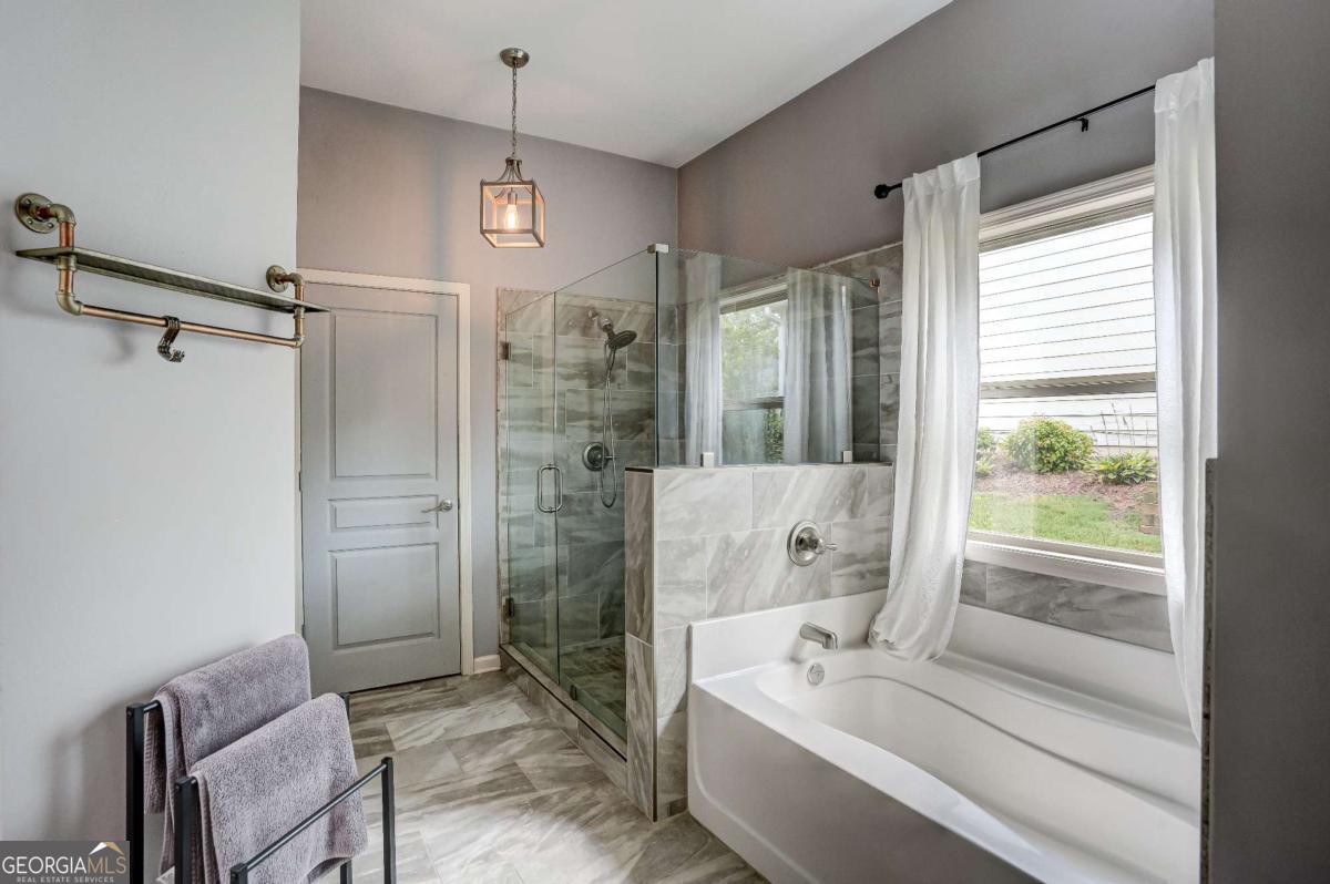 3647 Talon View Cove