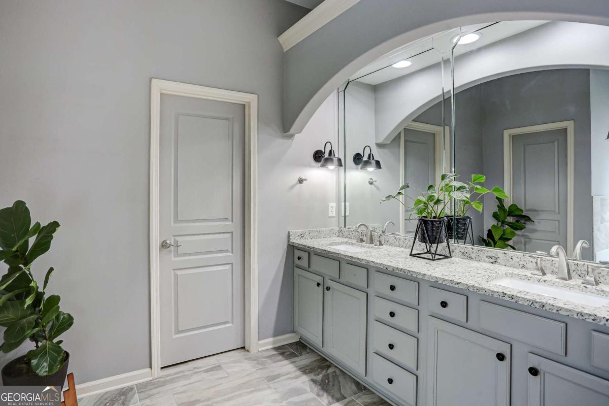 3647 Talon View Cove
