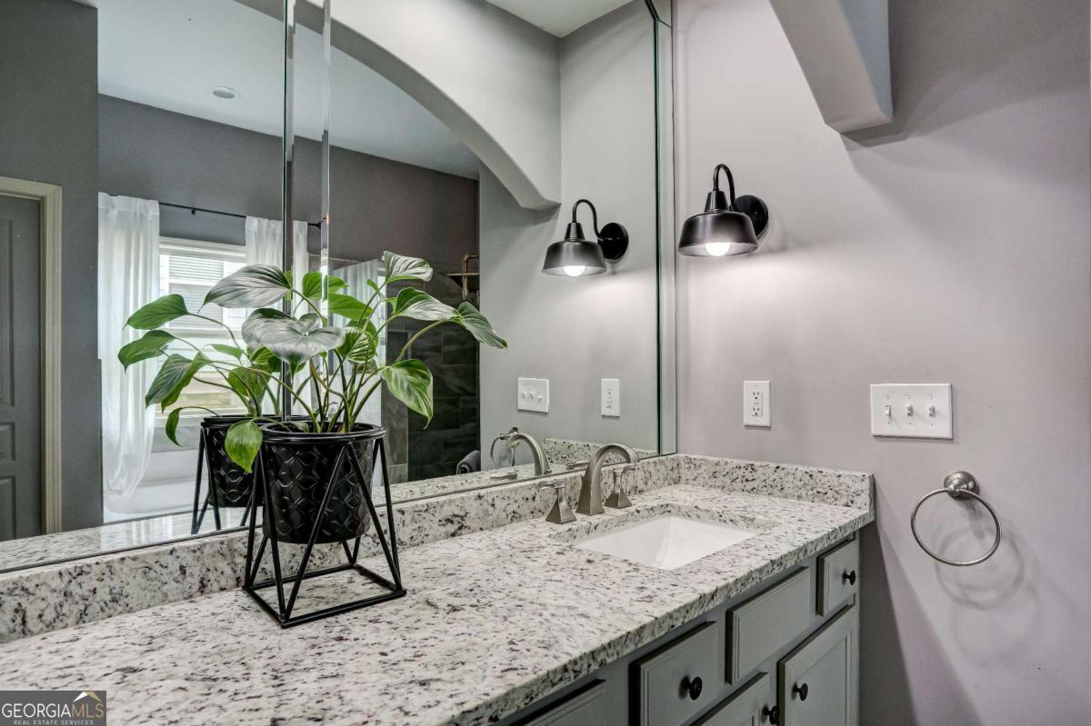 3647 Talon View Cove