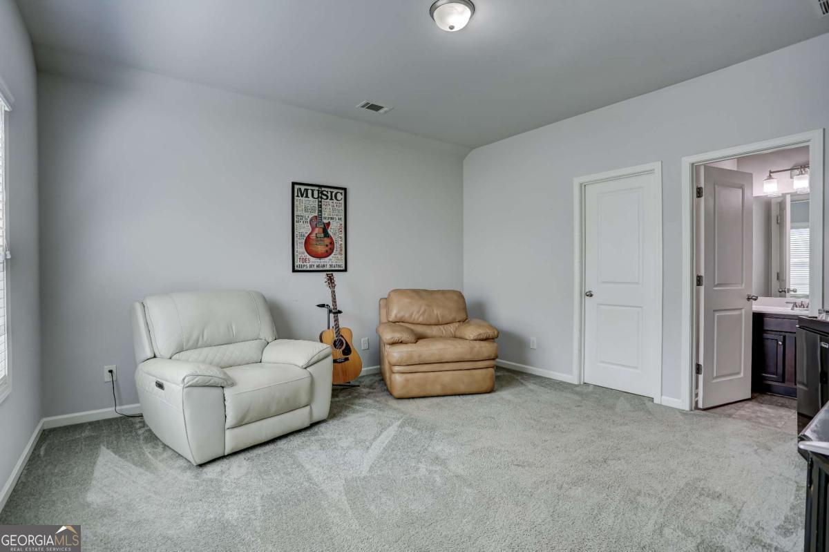 5830 Markwell Ridge