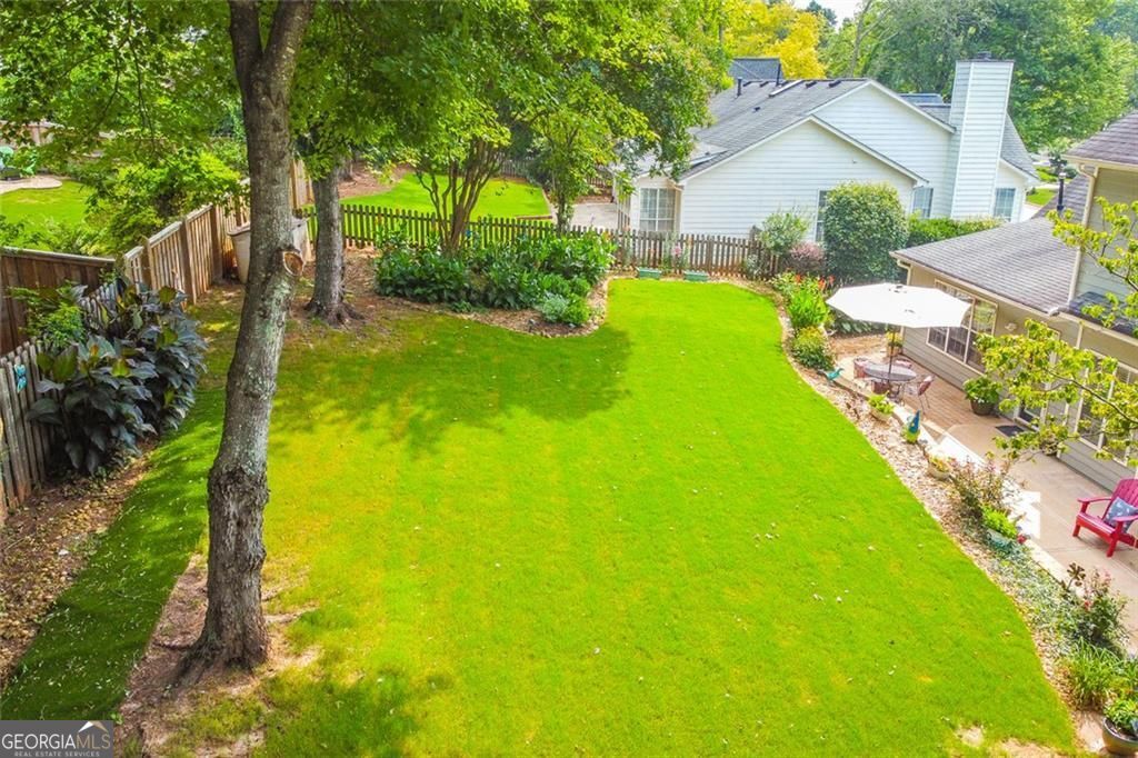 655 Ruxbury Court