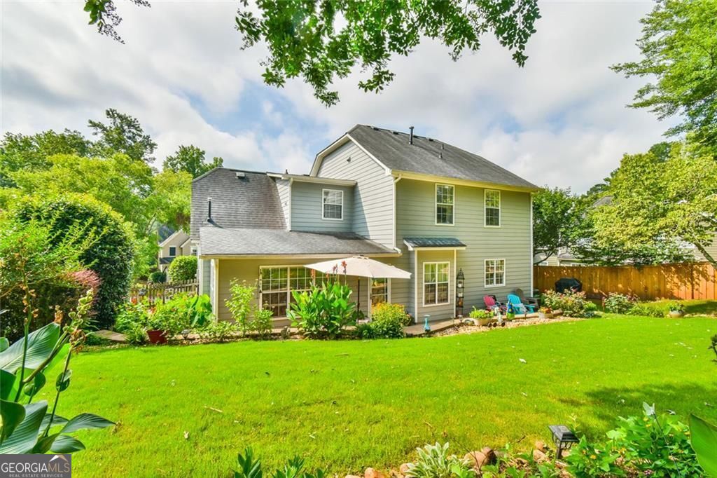 655 Ruxbury Court