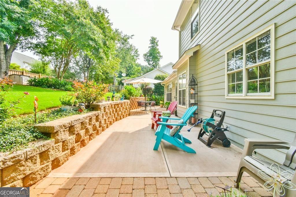 655 Ruxbury Court