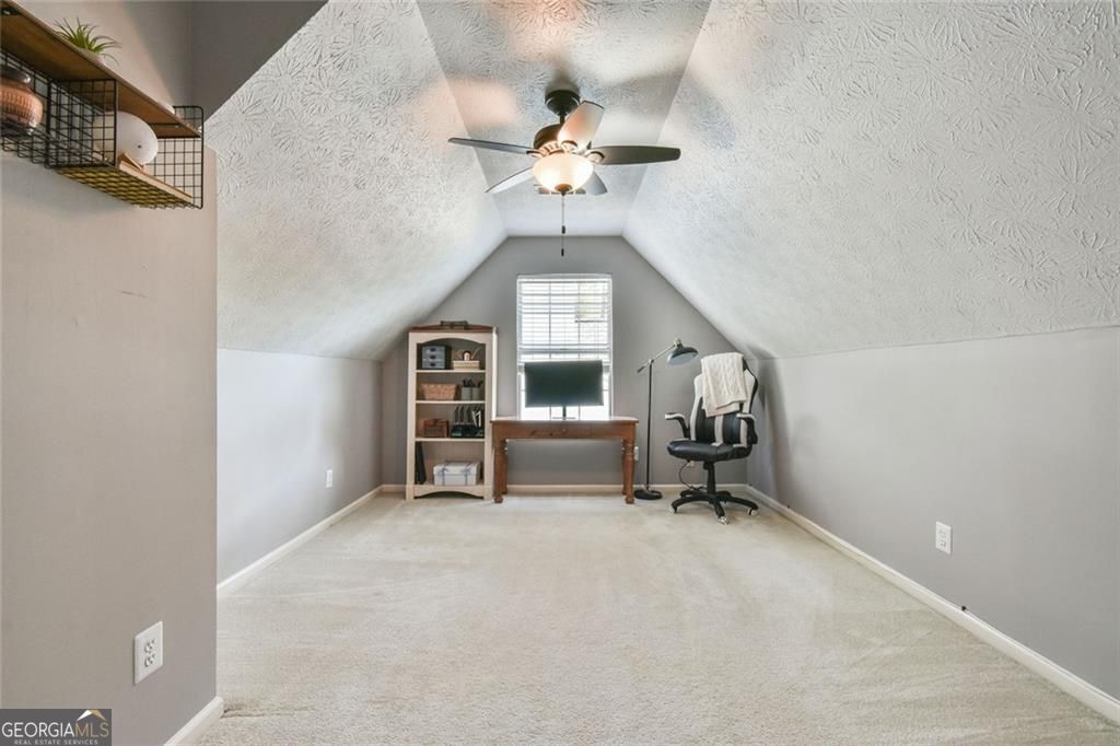 655 Ruxbury Court