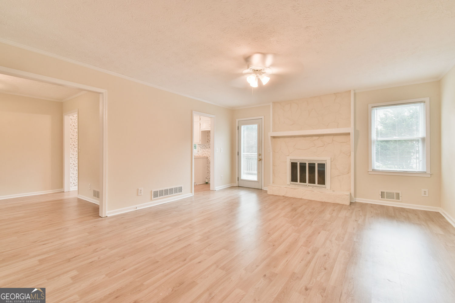 246 Greenwood Drive NW