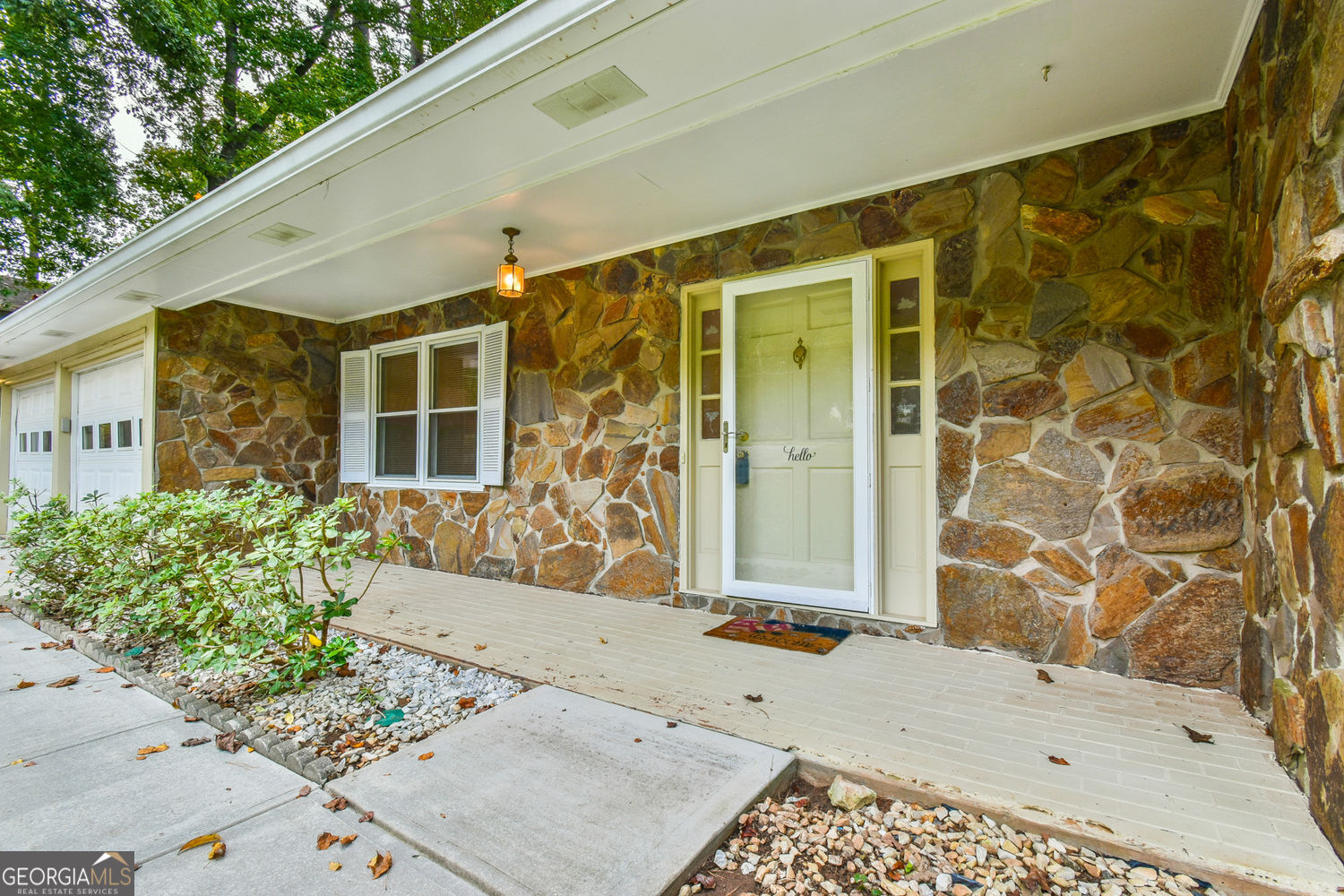 246 Greenwood Drive NW