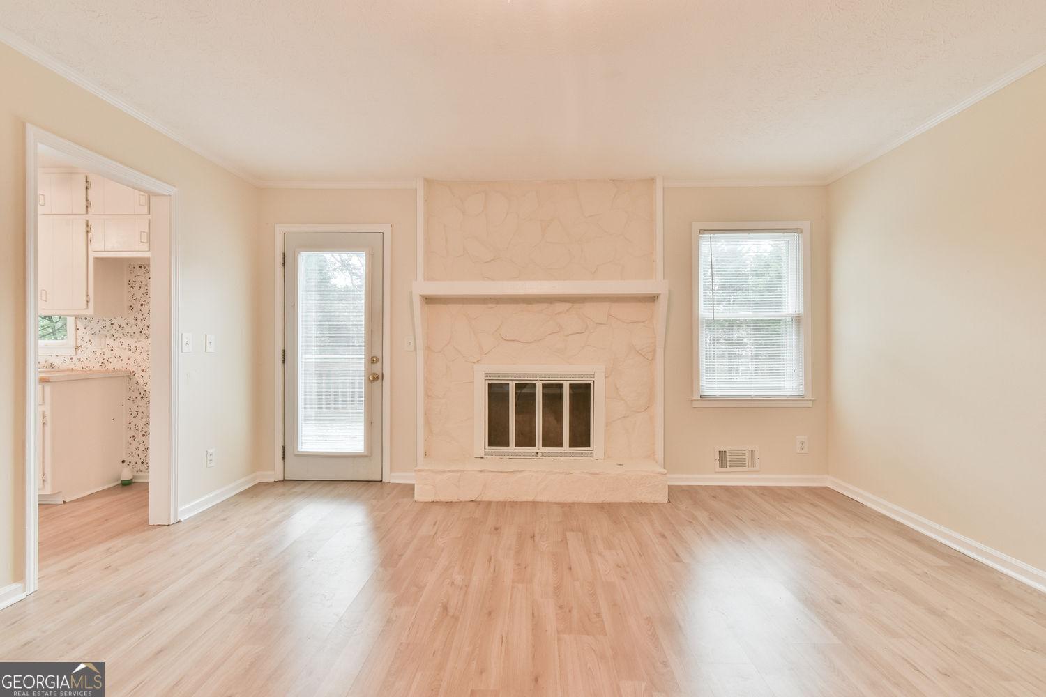 246 Greenwood Drive NW