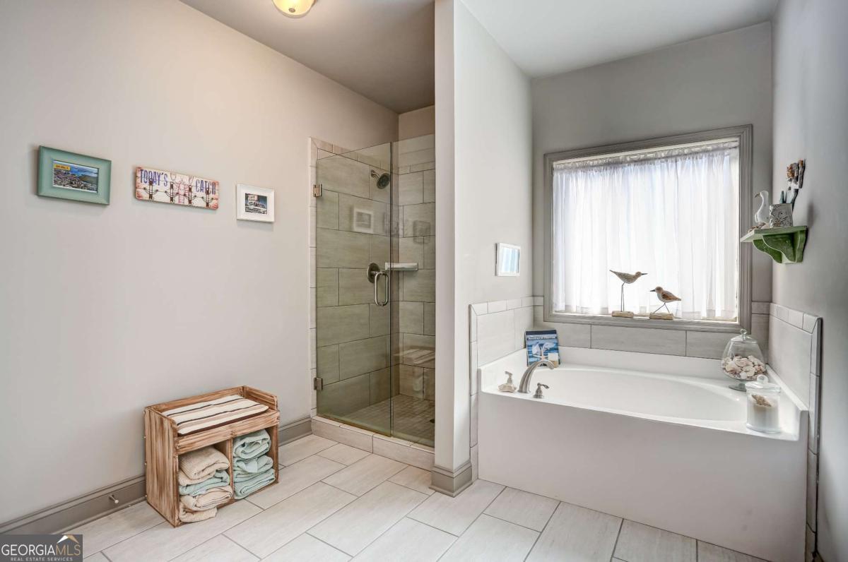 1202 Treemont Trace, Winder