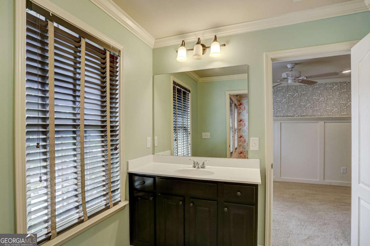 2560 Olney Falls Drive