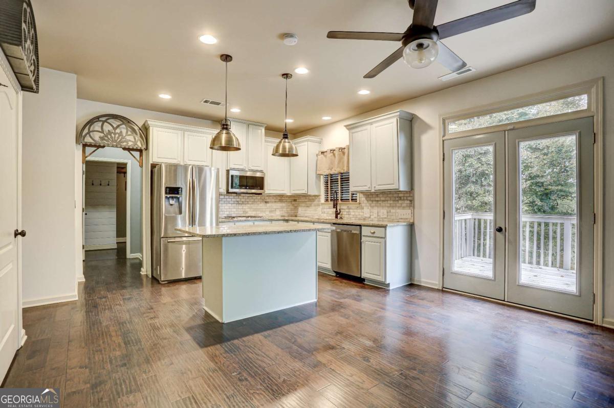 2560 Olney Falls Drive