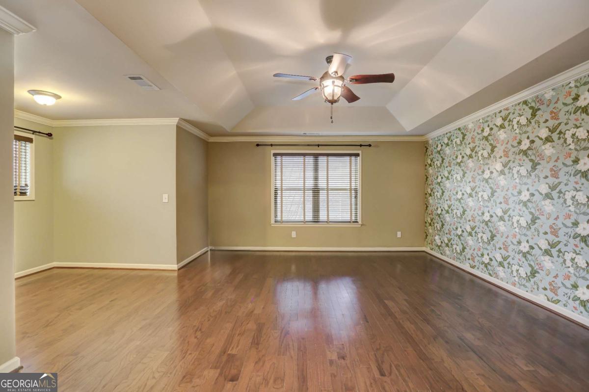 2560 Olney Falls Drive