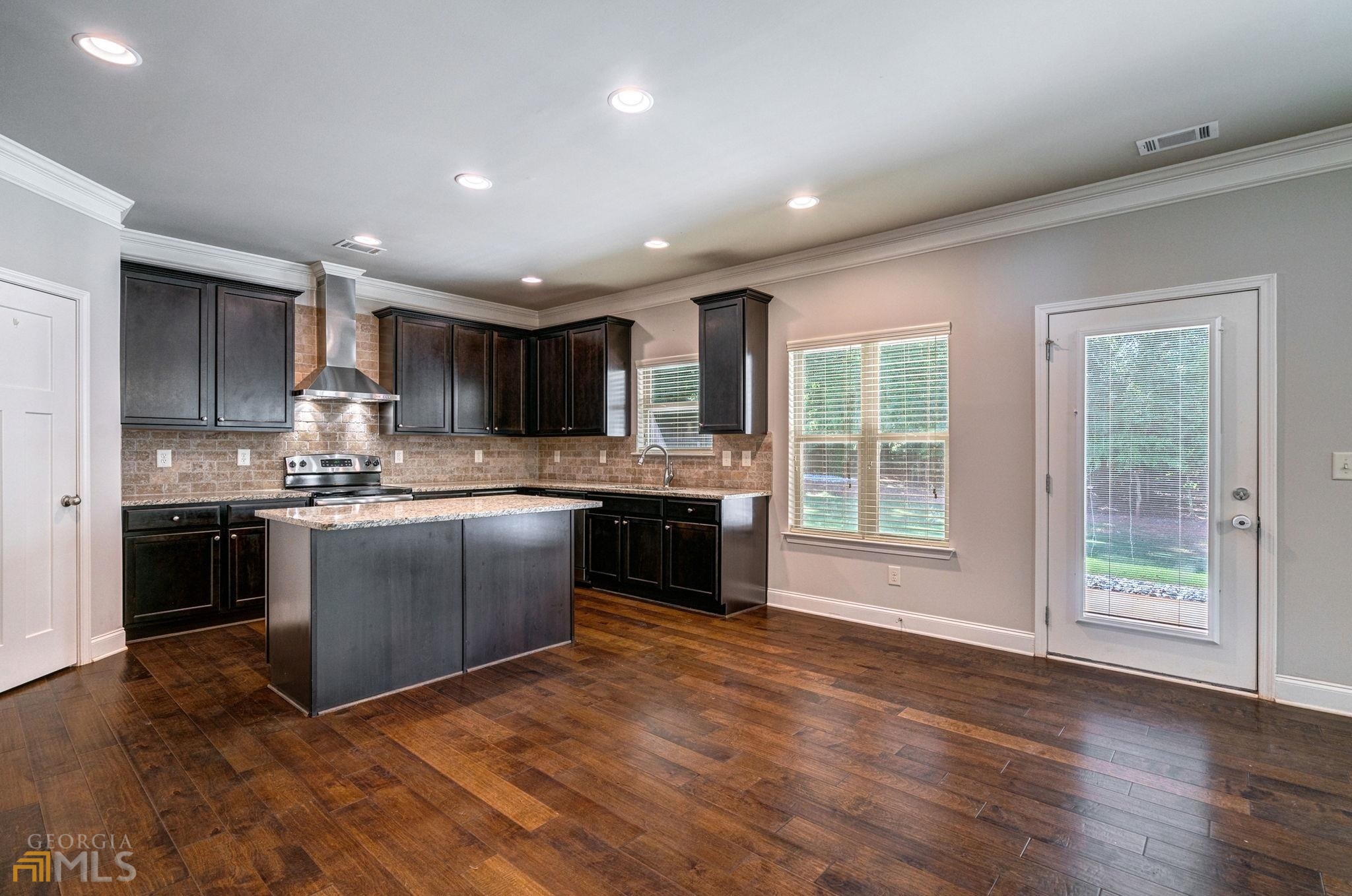 1877 Andrew Jackson Court