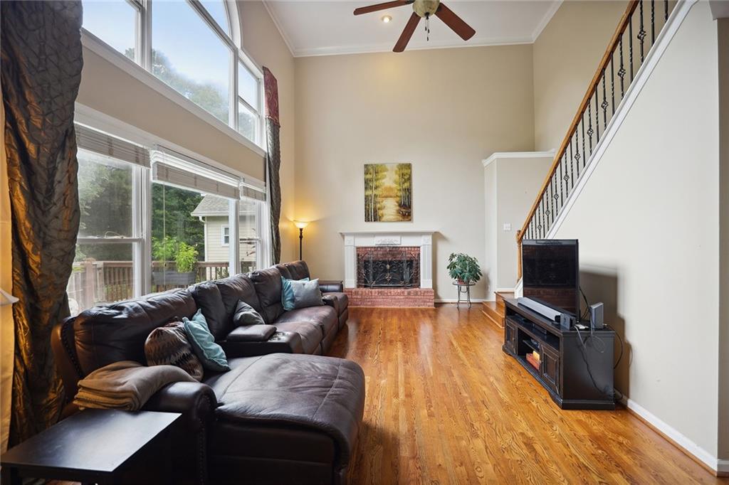 2401 Wood Creek Court