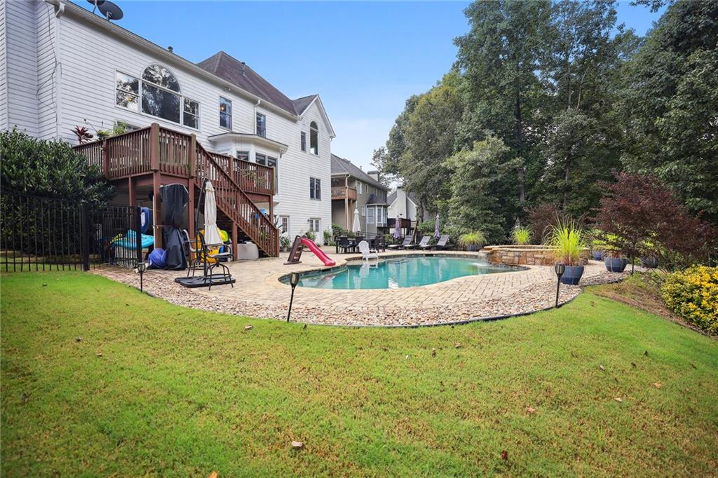 2401 Wood Creek Court
