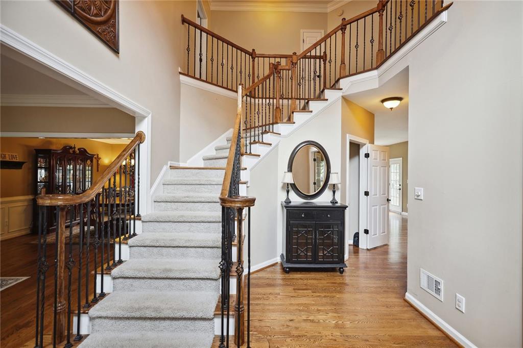 2401 Wood Creek Court