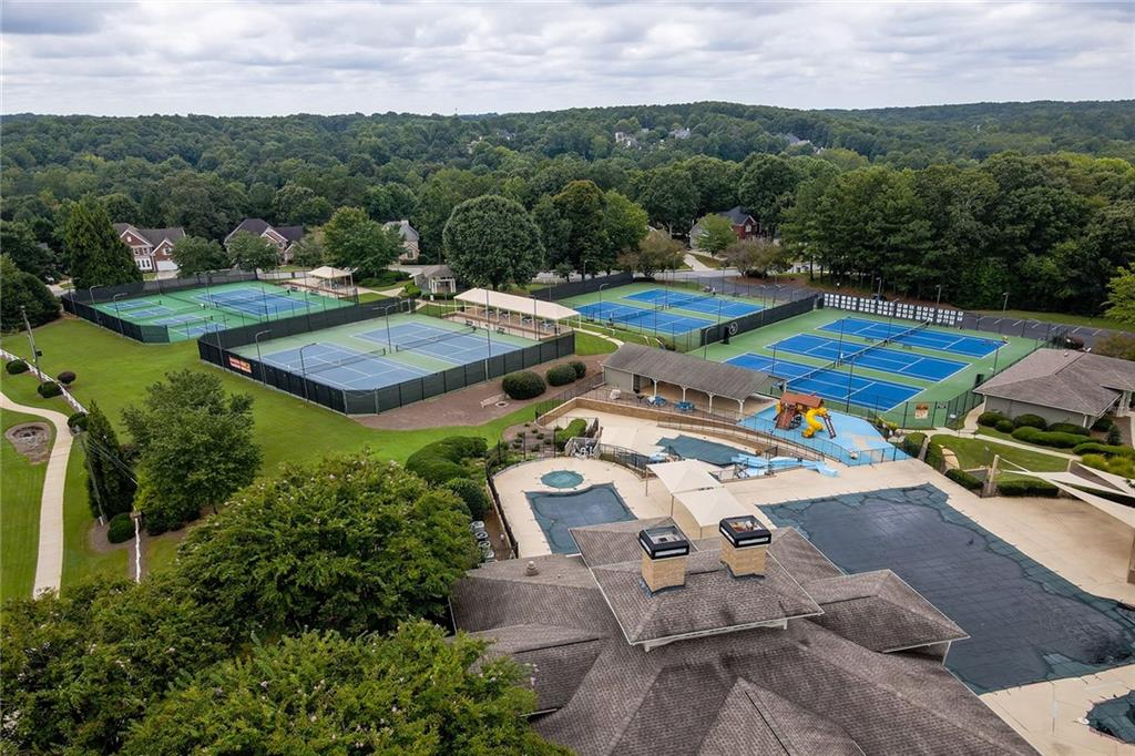 2401 Wood Creek Court