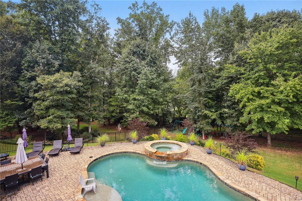 2401 Wood Creek Court