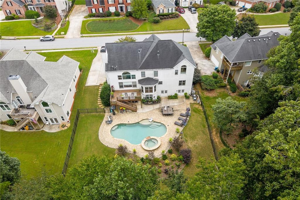 2401 Wood Creek Court