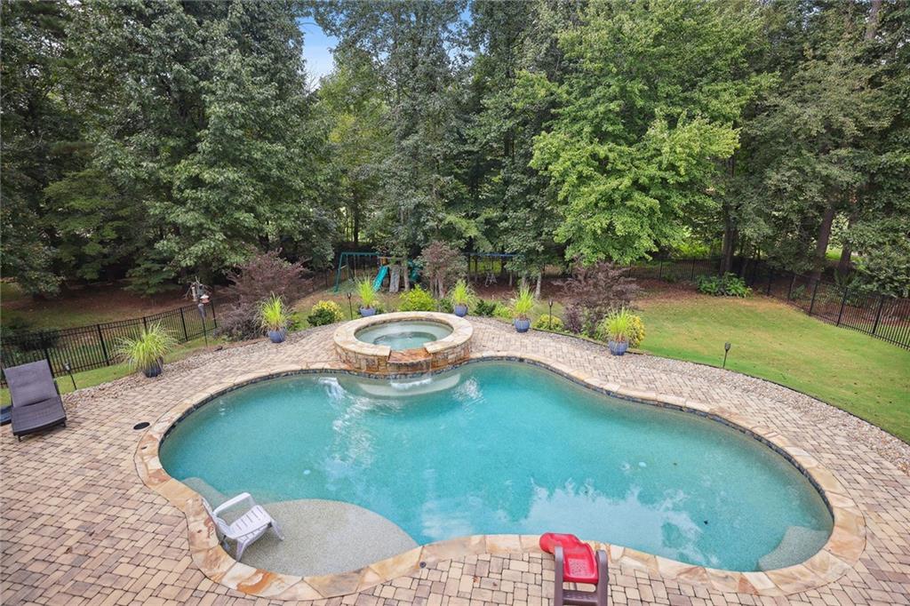 2401 Wood Creek Court