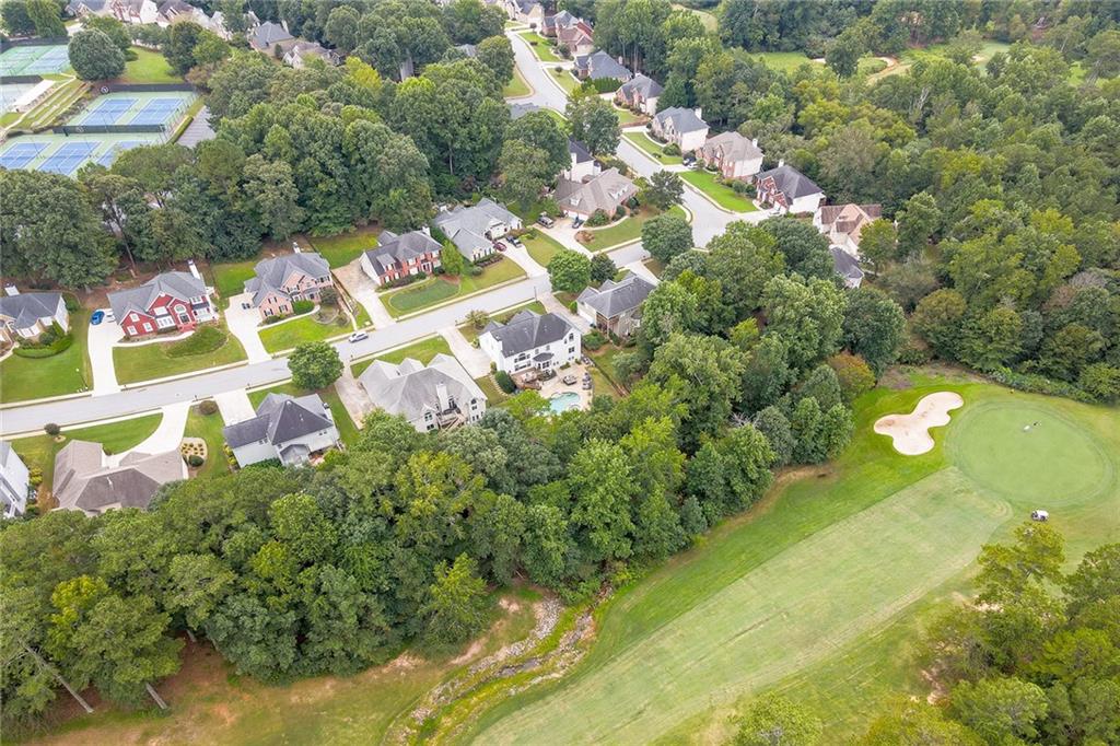 2401 Wood Creek Court