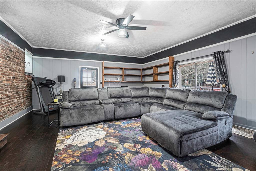 188 Pine Forest Drive