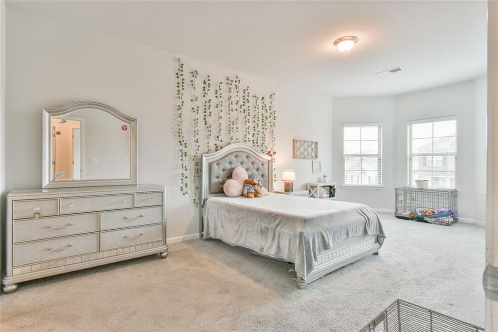 385 LANCE VIEW Lane