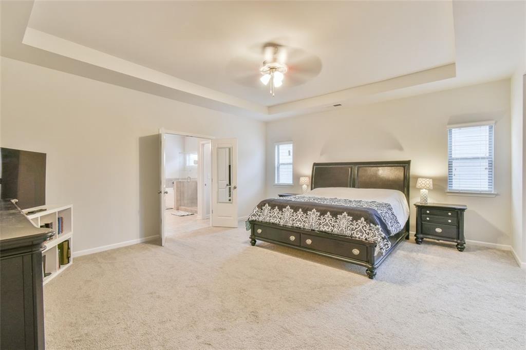 385 LANCE VIEW Lane