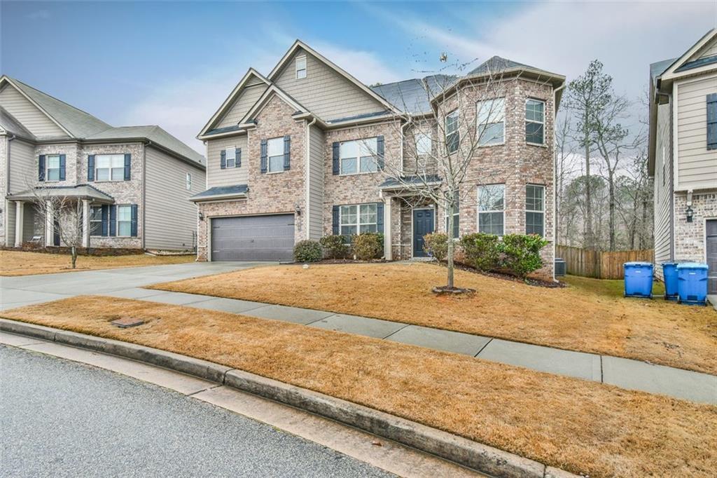 385 LANCE VIEW Lane