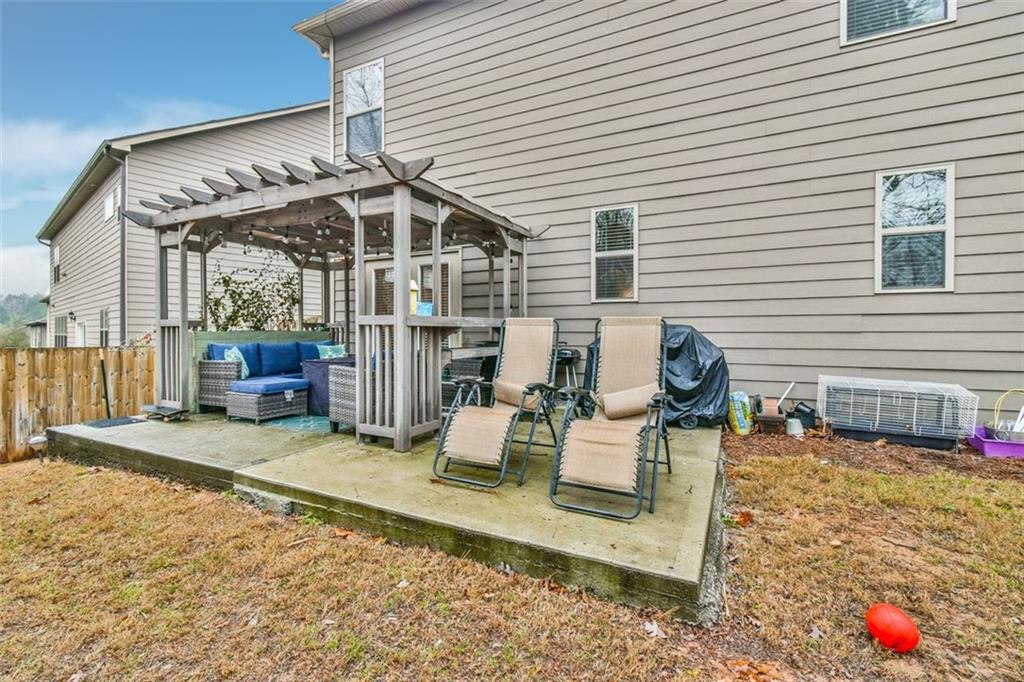 385 LANCE VIEW Lane