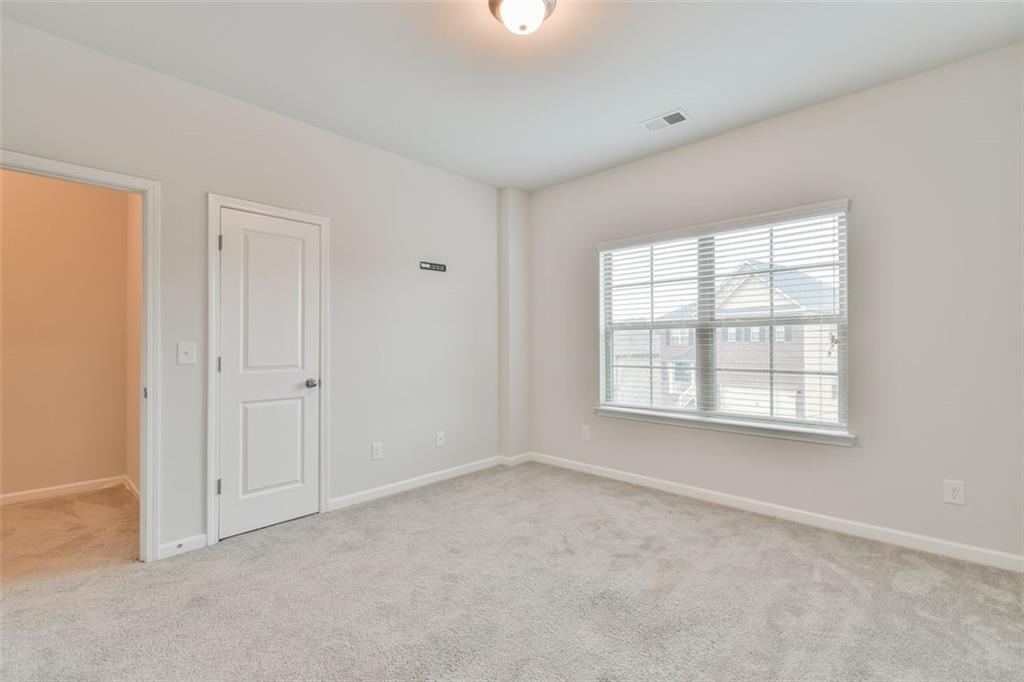 385 LANCE VIEW Lane