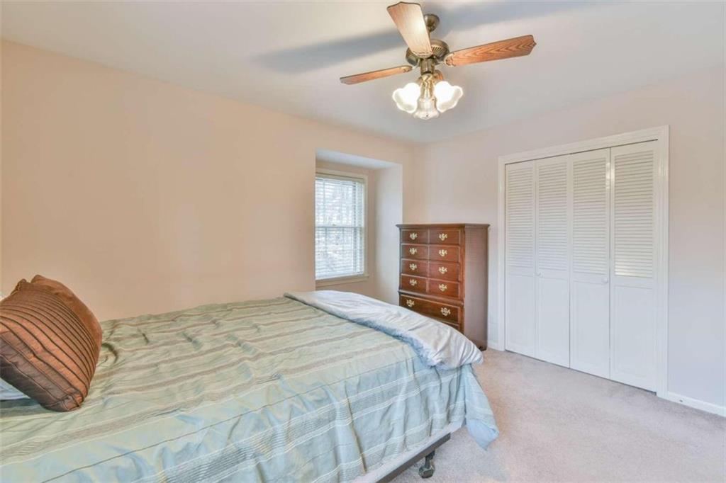 958 Abingdon Court