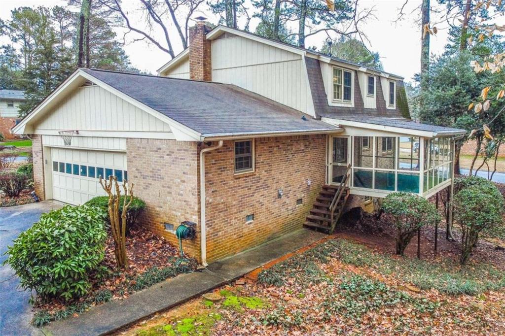 958 Abingdon Court