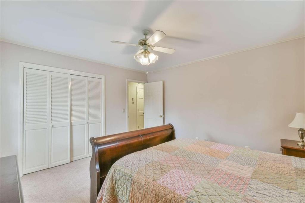 958 Abingdon Court